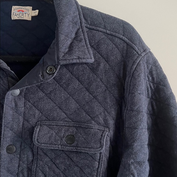 Faherty Epic Quilted Fleece CPO Shirt Jacket - Picture 7 of 15